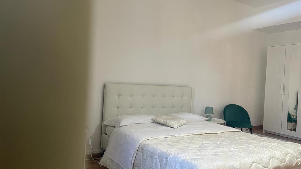 Doctor House Standard, Suites & Luxury Rooms Έννα Εξωτερικό φωτογραφία