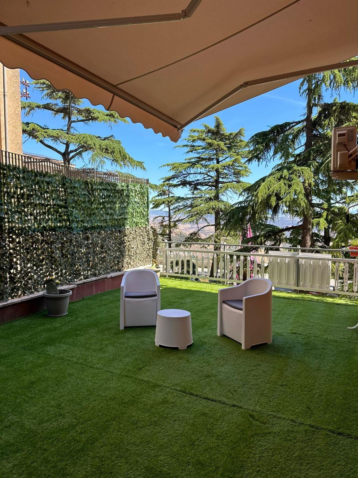 Doctor House Standard, Suites & Luxury Rooms Έννα Εξωτερικό φωτογραφία